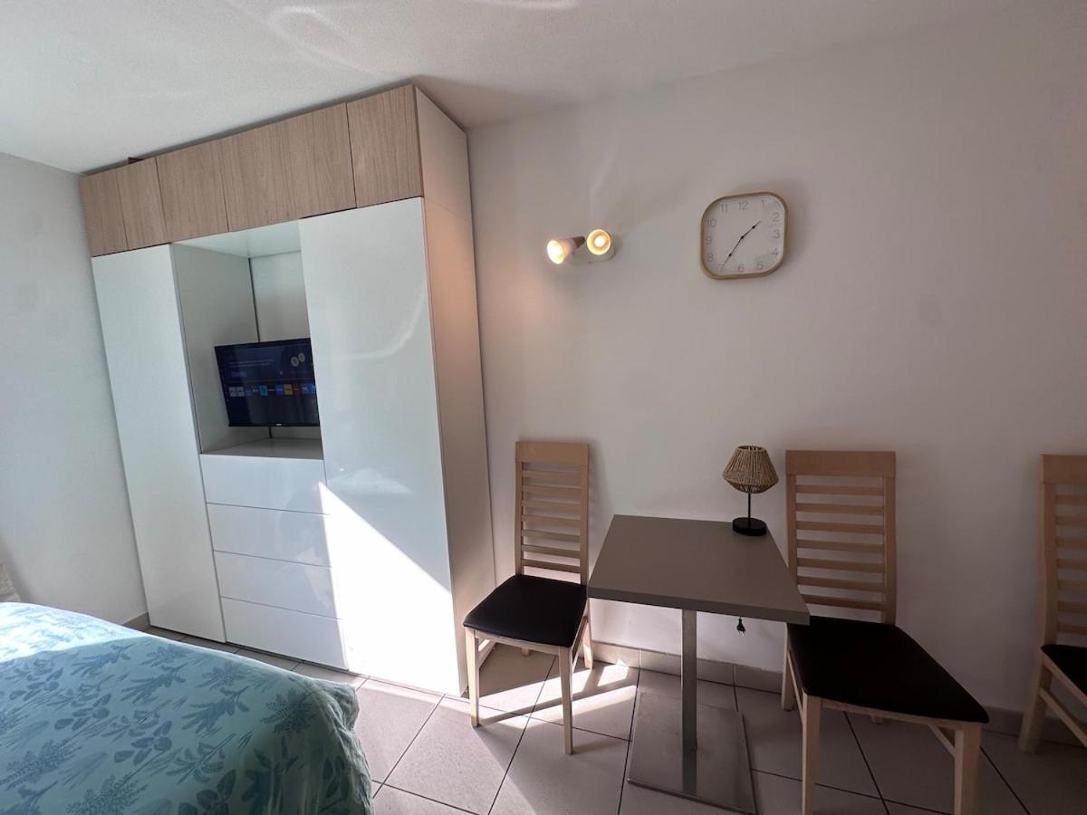 Le Clos D'aix 205 Parking Et Piscine Gratuite Appartement *